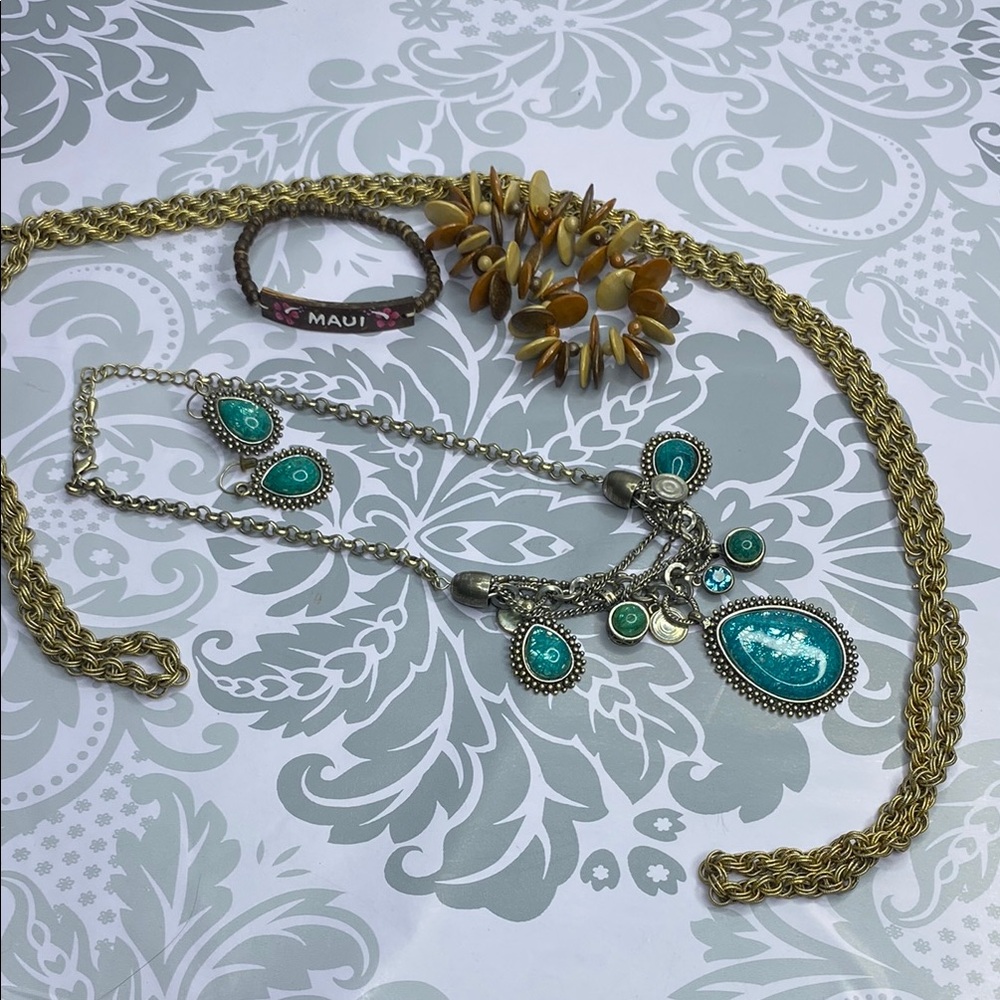 Bundle 10 pieces Estate sale Jewelry - Picture 5 of 16